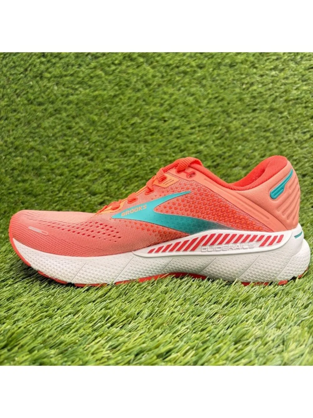 Brooks Adrenaline GTS 22 Womens Size 7 Orange Athletic Running Shoes Sneakers